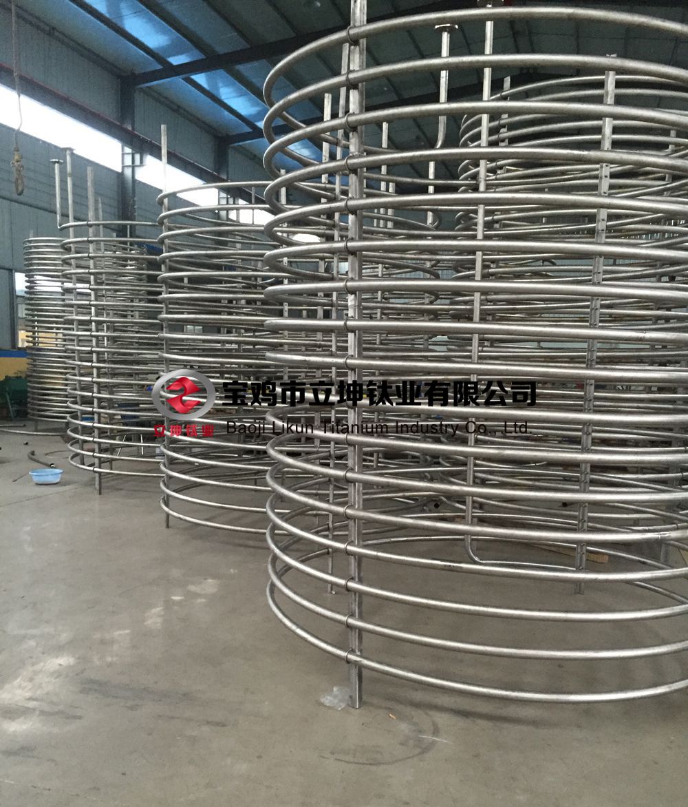 單層雙層方形鈦盤(pán)管