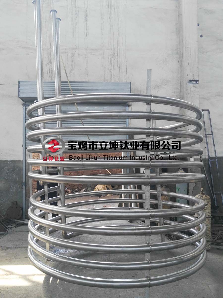 TA10多層鈦盤(pán)管