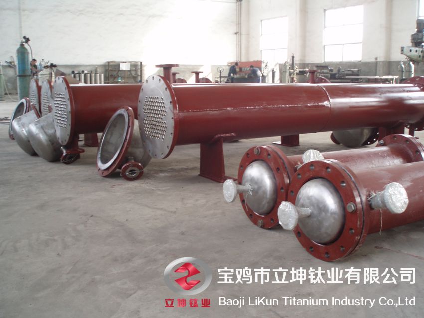 鈦管換熱器